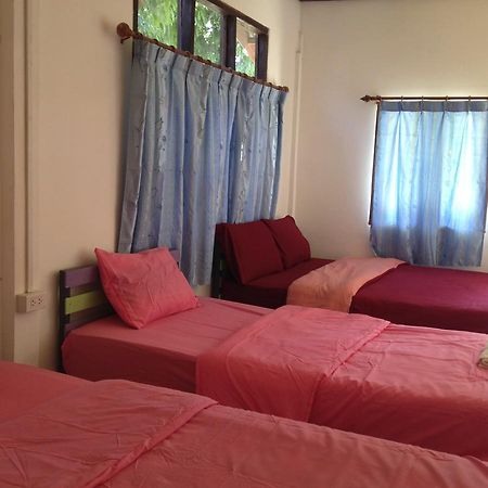 Areeya Resort Watthana Nakhon Exterior photo